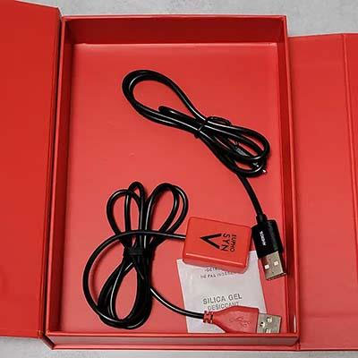本体とリモコン専用の充電器