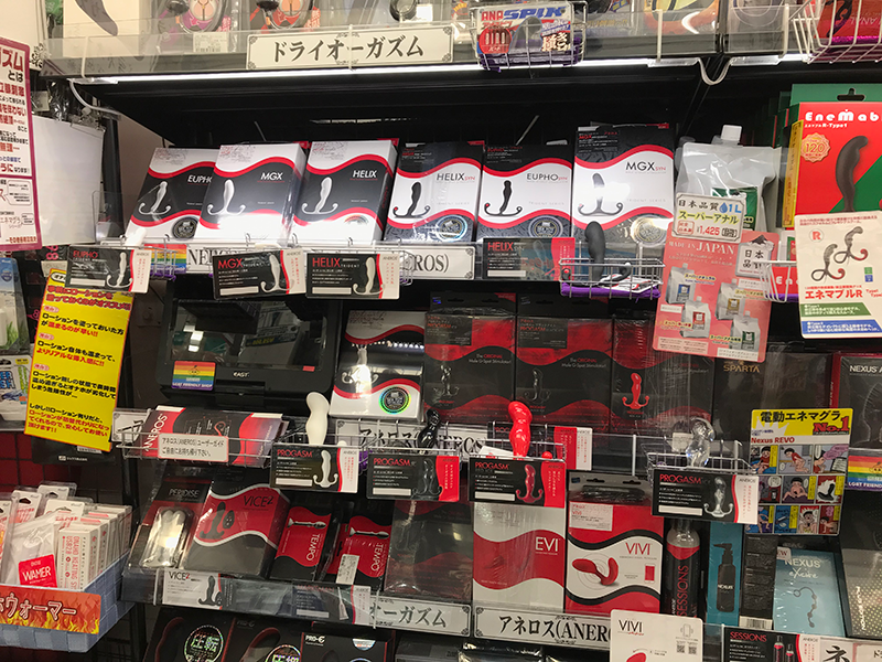 信長書店梅田東通店